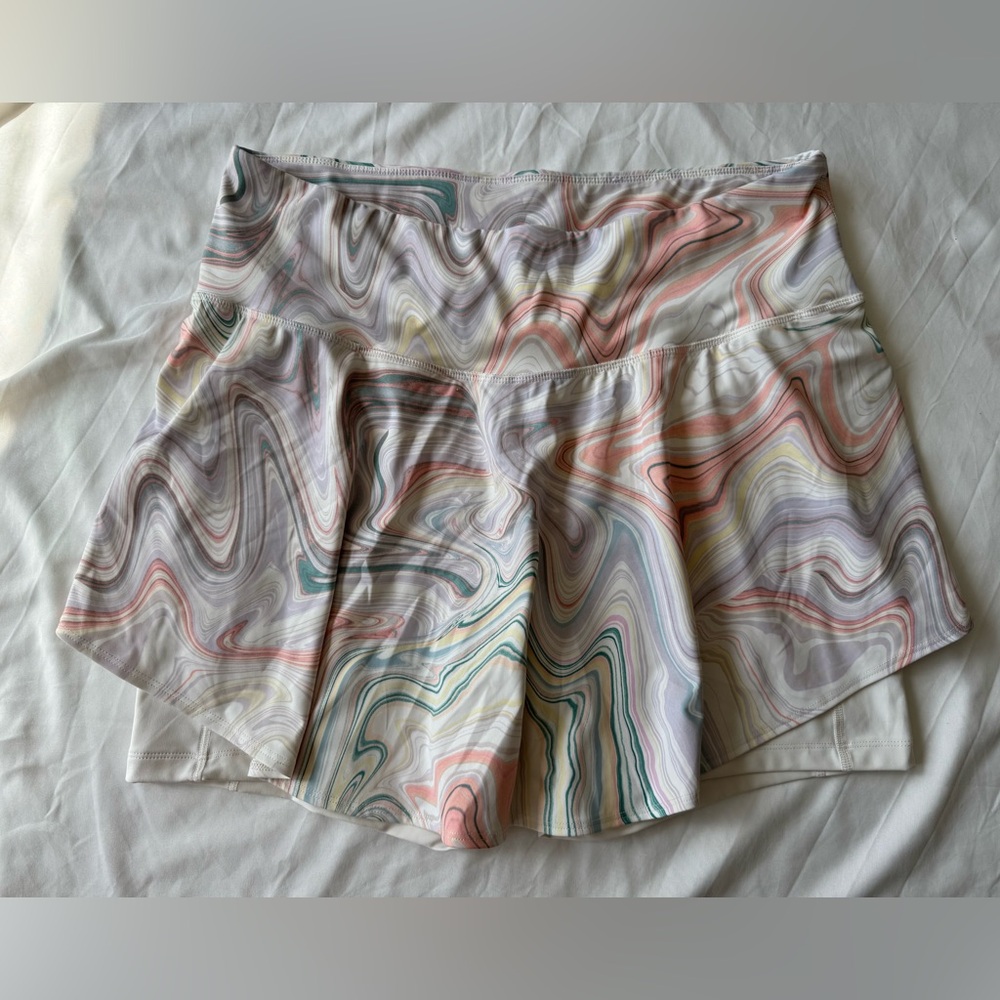 Old Navy Women's Marble Print Shorts